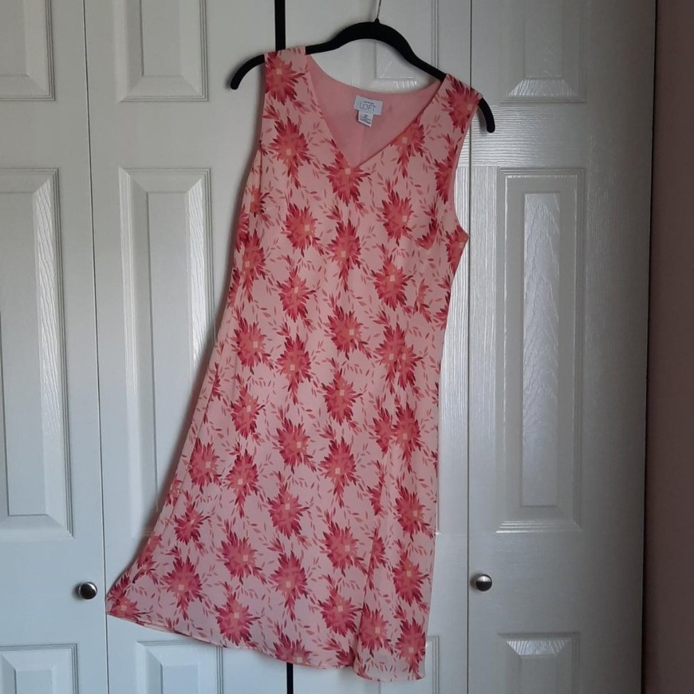 HP⭐ Ann Taylor LOFT Fuchsia Pink Floral V-neck Sleeveless Sundress Size 8P